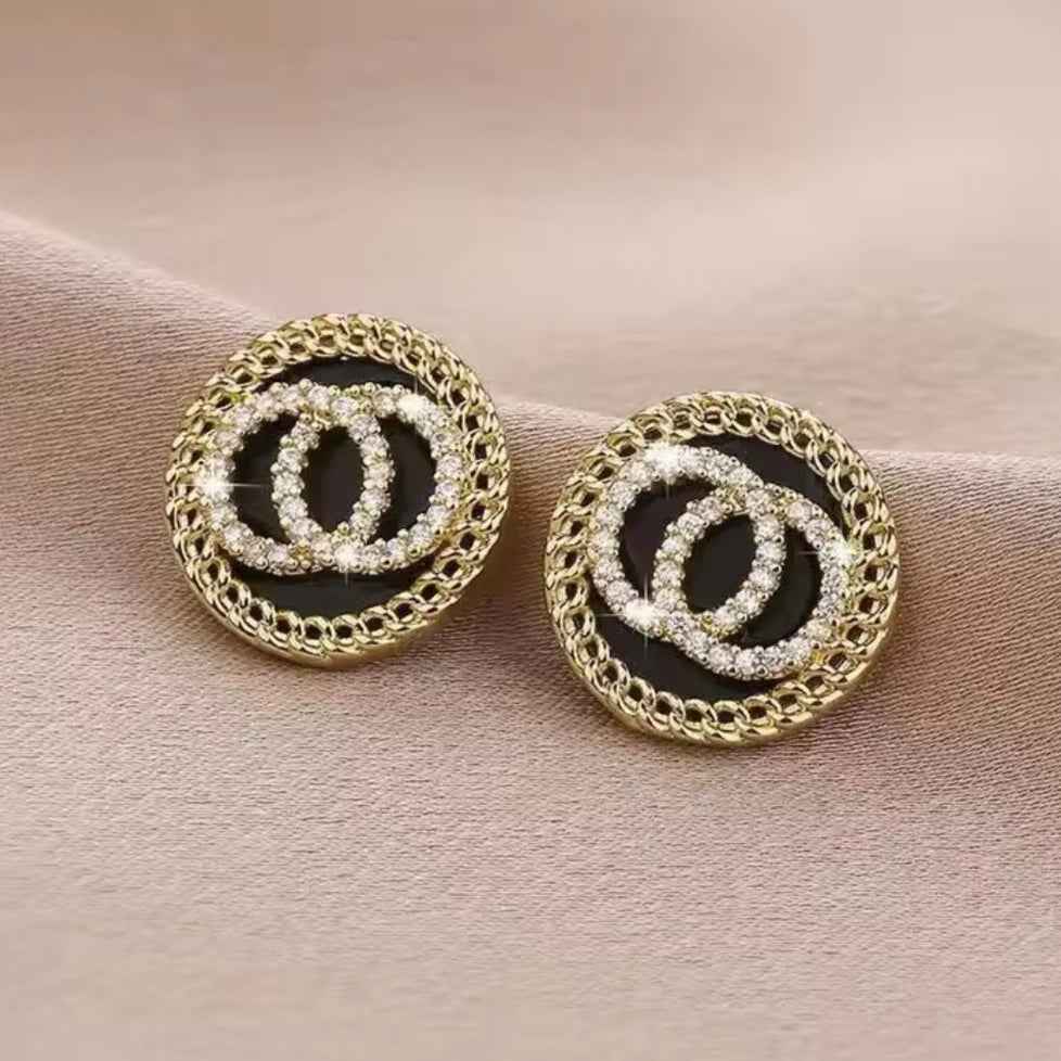 Black & Gold Circle Studs
