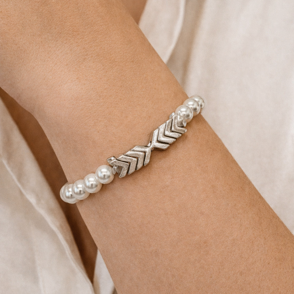 Pearl & Silver Chevron Bracelet